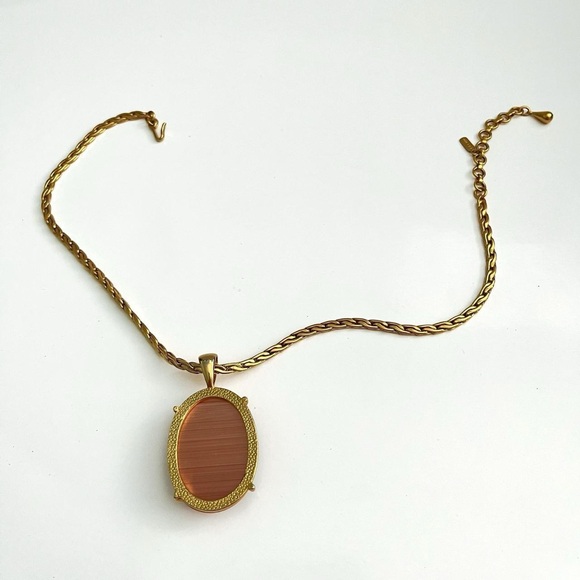 Vintage Chunky Gold Cats Eye Pendant Choker Necklace - Picture 5 of 9